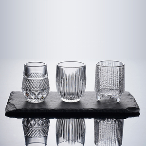 Verres à shot miniatures multi-vintage gaufrés 1OZ-3OZ, motifs assortis, transparents, pour liqueur, tequila, whisky, vodka, bar et spiritueux à domicile - Product Image 4