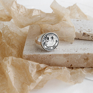 Plata de ley 925 Joyas retro Vintage Minoría Acabado antiguo Anillo de estatua de cara sonriente - Product Image 3