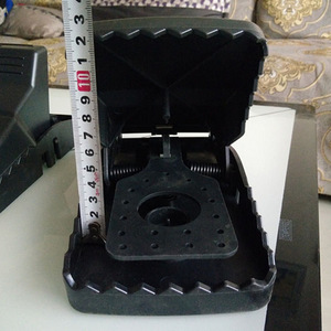 Trampa para Ratones Extra Grande XXL - Trampa <span class=keywords><strong>de</strong></span> Plástico Resistente para <span class=keywords><strong>Ratas</strong></span> y Roedores Grandes |   Reutilizable, Más Fuerte y Eficaz Captura - Product Image 2