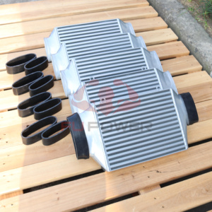 Pour BMW <span class=keywords><strong>Mini</strong></span> 02-06 Cooper S <span class=keywords><strong>R53</strong></span> <span class=keywords><strong>Intercooler</strong></span> à montage supérieur avec tuyau en silicone - Product Image 1