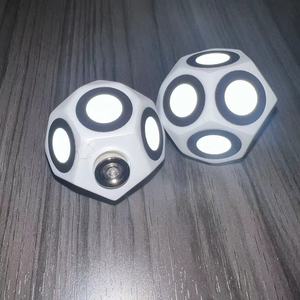 จุดเครื่องหมายหลายเหลี่ยม12มม. เครื่องสแกน3D แบบพกพาลูกลูกเต๋าสำหรับอุตสาหกรรมยานยนต์ - Product Image 5