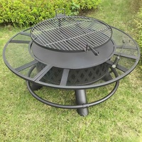 Table de brasero extérieur moderne en acier au carbone avec barbecue rotatif manuel et pique à charbon inclus
