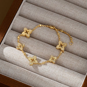 Pulsera de Trébol con Microincrustaciones de Circonio, Diseño de Pétalos Calados, Sensación de Alta Gama para Mujer, Gran Venta - Product Image 4