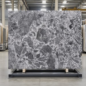 Frisch aus dem Steinbruch: Natürliche Breccia-Marmorplatte in <span class=keywords><strong>Santoro</strong></span>-Grau, zuschneidbar und poliert, für Tischplatten – Video zur Containerbeladung für Steinverarbeiter - Product Image 1