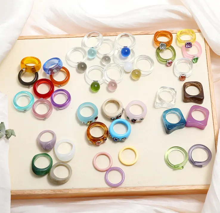 Anneaux empilables de strass en acrylique, anneaux en résine colorée 1 pièce, tendance, grosses, couleur bonbon Y2K, cadeau pour femmes et filles