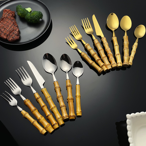Ensemble de <span class=keywords><strong>couverts</strong></span> en <span class=keywords><strong>bambou</strong></span> Ensemble de vaisselle en acier inoxydable 18/8 Ustensiles naturels <span class=keywords><strong>Couverts</strong></span> Cuillère Fourchette Couteaux <span class=keywords><strong>Couverts</strong></span> <span class=keywords><strong>Manche</strong></span> en <span class=keywords><strong>bambou</strong></span> - Product Image 1
