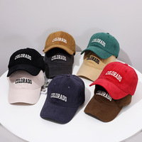 Cappellino da Baseball Sportivo in Puro Cotone con Lettere Ricamate, Unisex, Regolabile, Protezione Solare Estiva