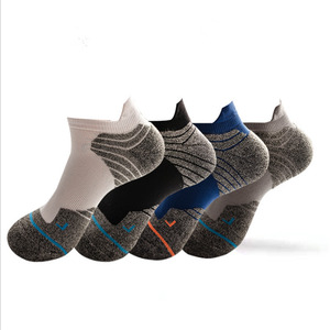 Anti-Batterica Traspirante Cotone Pettinato Cuscino di Spugna Calzini Taglio Basso per il Basket Sport - Product Image 2