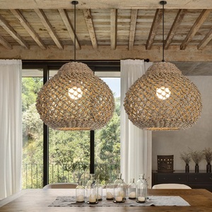 Lustres et lampes suspendues d'<span class=keywords><strong>hôtel</strong></span> avec abat-jour en paille et plantes aquatiques - Product Image 1