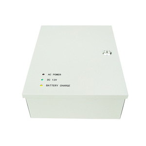 Fuente de alimentación CCTV a prueba de lluvia de 9 canales 12V UPS 15A Corriente de salida 180W Indicador LED de potencia de salida para el hogar Fuente de conmutación AC/DC - Product Image 1