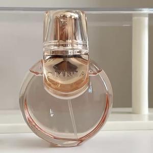 Parfum unisexe de luxe de marque originale vaporisateur de parfum de haute qualité parfum floral boisé fruité longue durée pour hommes et femmes O Mnia - Product Image 4