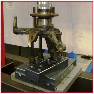 KS TOOLS - 700.1740 Cadre de presse universel, 245x200mm - EAN 4042146246566 VÉHICULES LURS - Product Image 2