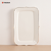 Service de table rectangulaire en porcelaine royale de haute qualité, prix de gros, usine chinoise, service de table en porcelaine à bord doré