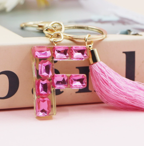 Llavero Colgante Rosa al por Mayor con Borla y 26 Letras Inglesas, Colgante Personalizado con Iniciales del Alfabeto para Mochila - Product Image 3