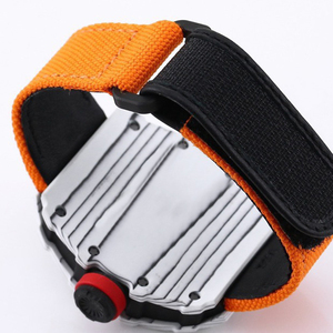 เคสคาร์บอนไฟเบอร์สุดหรูพร้อมคุณสมบัติเรืองแสง นาฬิกาข้อมือผู้ชายระบบจักรกลอัตโนมัติเต็มรูปแบบ กันน้ำ สำหรับนักธุรกิจ - Product Image 6