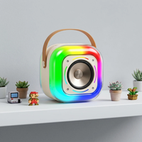 Machine de karaoké portable avec 2 microphones sans fil pour système de sonorisation, changeur de voix et lumières LED pour fêtes à domicile