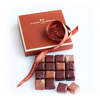 Boîte à chocolat en forme de truffe marron personnalisée, boîte en carton de luxe pour emballage de bonbons ou de chocolat avec ruban