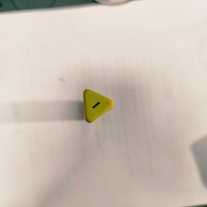 Aimant permanent en ferrite jaune résine époxy peinture en aérosol forme de boule aimant de bijoux Application services de soudage et de coupe - Product Image 4