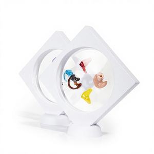 Modèle d'oreille humaine en silicone artificiel coloré de haute qualité pour l'affichage des moules d'oreille pour aides auditives - Product Image 1