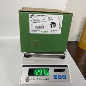 Variateur de fréquence AC Schneider 100% neuf et original ATV310HU22N4E - Product Image 1