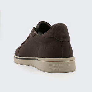 مصنع لانسي للأحذية: أحذية رجالية جلد طبيعي بقري فاخرة، سنيكرز بتصميمات مخصصة، وأحذية كاجوال رجالية بشعارك الخاص - Product Image 2