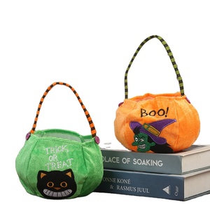 Sacs cadeaux en toile non tissée personnalisés avec logo pour Halloween, sacs à bonbons portables en forme de citrouille pour enfants - Product Image 1