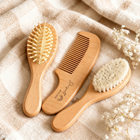 Ensemble de 3 brosses à cheveux en bois multifonctions personnalisées pour bébé garçon ou fille, gravées sur mesure, cadeau moderne pour nouveau-nés et jeunes mamans