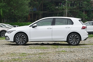 Gran Oferta: VW Golf 200TSI DSG Pro Turbo Hatchback <span class=keywords><strong>2021</strong></span> de Segunda Mano, Ahorro de Combustible, Venta al por Mayor, Suministro Global para Exportación - Product Image 2