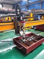 Machine de découpe plasma à portique CNC LANCNC, robuste, pour découpe biseautée de tôles ou plaques métalliques, avec option de découpe au chalumeau