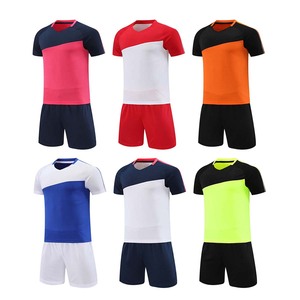 Conjunto de Camiseta de Fútbol de Poliéster para Hombre, <span class=keywords><strong>Precio</strong></span> al por Mayor, Entrega Rápida 2026, Diseño Original, Conjunto de Camiseta Retro de Fútbol <span class=keywords><strong>Chivas</strong></span> para Adultos - Product Image 4
