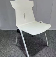 Chaise de formation, de bureau, d'école, de conférence et pour lieux événementiels, en plastique empilable, respirante, avec dossier rembourré en tissu, finition poudrée