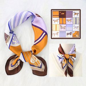 Nuevo Pañuelo Cuadrado de Seda de Poliéster con Estampado Digital de Hojas de Primavera, Estilo Lujoso y Retro, 70*70 cm, para Mujer - Product Image 1