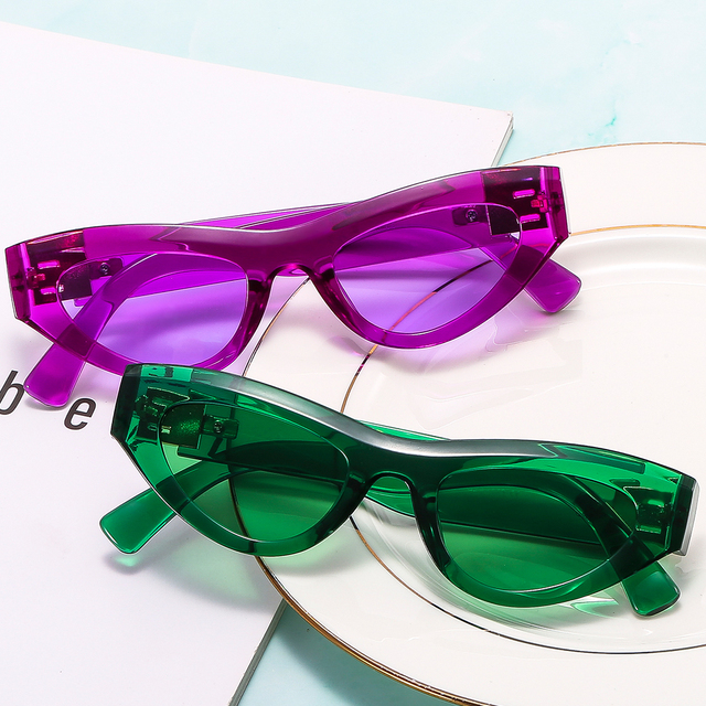 972 Triangle Shape Wide Legs Classic Sunglasses UV400 PC Frame Luxury Women and Men Trend Small Shape 2023