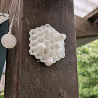 Répulsif anti-guêpes en plastique durable rouge (Répulsif réaliste à suspendre contre les guêpes, lutte efficace contre les parasites du jardin en extérieur, sans piles)