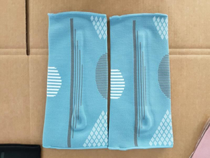 Genouillère de protection articulaire en gel de silicone souple et élastique tricotée pour femmes, idéale pour le yoga, la danse, le basketball et les sports – Vente en gros - Product Image 5