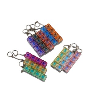Porte-clés transparent en forme de touche de clavier, anti-stress, avec interrupteurs et lumière, type fidget clicker - Product Image 5
