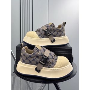 Chaussures de créateur pour hommes, baskets de running respirantes et confortables, style décontracté, chaussures de sport respirantes pour hommes - Product Image 3