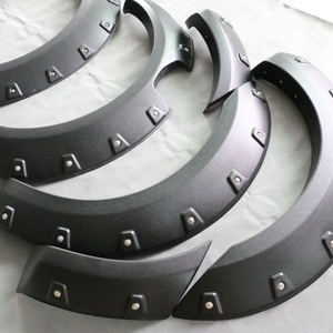 บังโคลนรถยนต์ยี่ห้อ KQD รุ่น ABS สีดำด้าน พร้อมอุปกรณ์ตกแต่งภายนอกรถยนต์ ติดตั้งง่ายสำหรับ Isuzu D-Max - Product Image 2