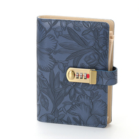 Elegante Libro de Almacenamiento de Joyas de Cuero PU con Diseño Floral, Cierre de Contraseña Metálico Seguro y Bolsillos