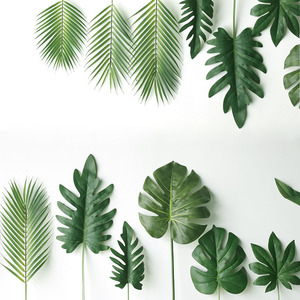 Plantas Verdes Artificiales de PU, Hojas de Palmera Tropical, Hojas de Monstera, Alta Simulación para Fotografía, Navidad, Año Nuevo, Halloween - Product Image 4