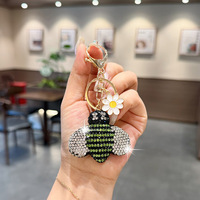 Porte-clés Abeille de Luxe Scintillant en Strass et Cristal, Breloque de Sac, Fleur Marguerite Bling, Insecte 3D, Abeille incrustée de diamants, Pendentif de Sac à Main