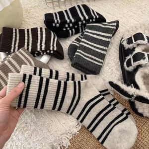 Striped Women's Mid-Calf <b>Socks</b> Thickened Warm Slouch Style For Autumn Winter Casual Wear Zhuji Made - Product Image 2