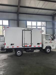 Camionnette légère Foton Forland M2 3,4 m à simple cabine 4x2, nouvelle camionnette frigorifique pour la livraison <span class=keywords><strong>de</strong></span> produits surgelés avec unité <span class=keywords><strong>de</strong></span> transport - Product Image 5