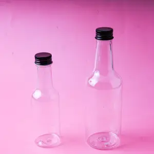 150ml 300ml PET Transparent Round Shape Plastic Fruit Wine Bottle For Vodka Wine Liquor Packaging