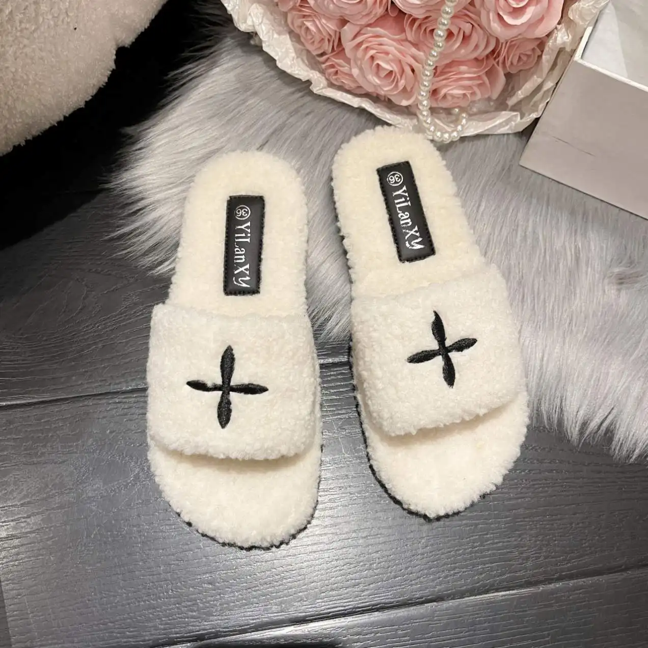 Custom Winter Branded Bedroom Houses Indoor Slippers For Women pantofle