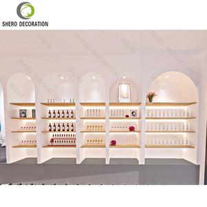 Design d'intérieur moderne pour magasin de maquillage, magasin de parfums avec vitrine de magasin de cosmétiques, design d'intérieur de magasin de cosmétiques - Product Image 4