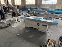 Scie à panneaux CNC informatisée JDRG MJ6132 pour le travail du bois, structure chinoise, entièrement automatique, avec guide parallèle et table coulissante