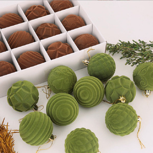 Bolas de Navidad de Plástico Pintadas a Mano Personalizadas de Southpeak, en Diferentes Formas, para Decoración de Árboles Navideños, Fiestas en Casa, Caja de Regalo - Product Image 1