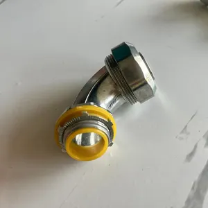 Connecteur coudé de 1 pouce Connecteur de conduit flexible étanche fileté en acier galvanisé à 45 degrés et à 90 degrés