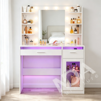 Table de maquillage moderne avec miroir à lumière LED, lumières RGB, prise de courant, plateau transparent et grand meuble de rangement